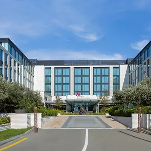 https://boulevard-hotel-baku-autograph-collection.aboutbakuhotels.com