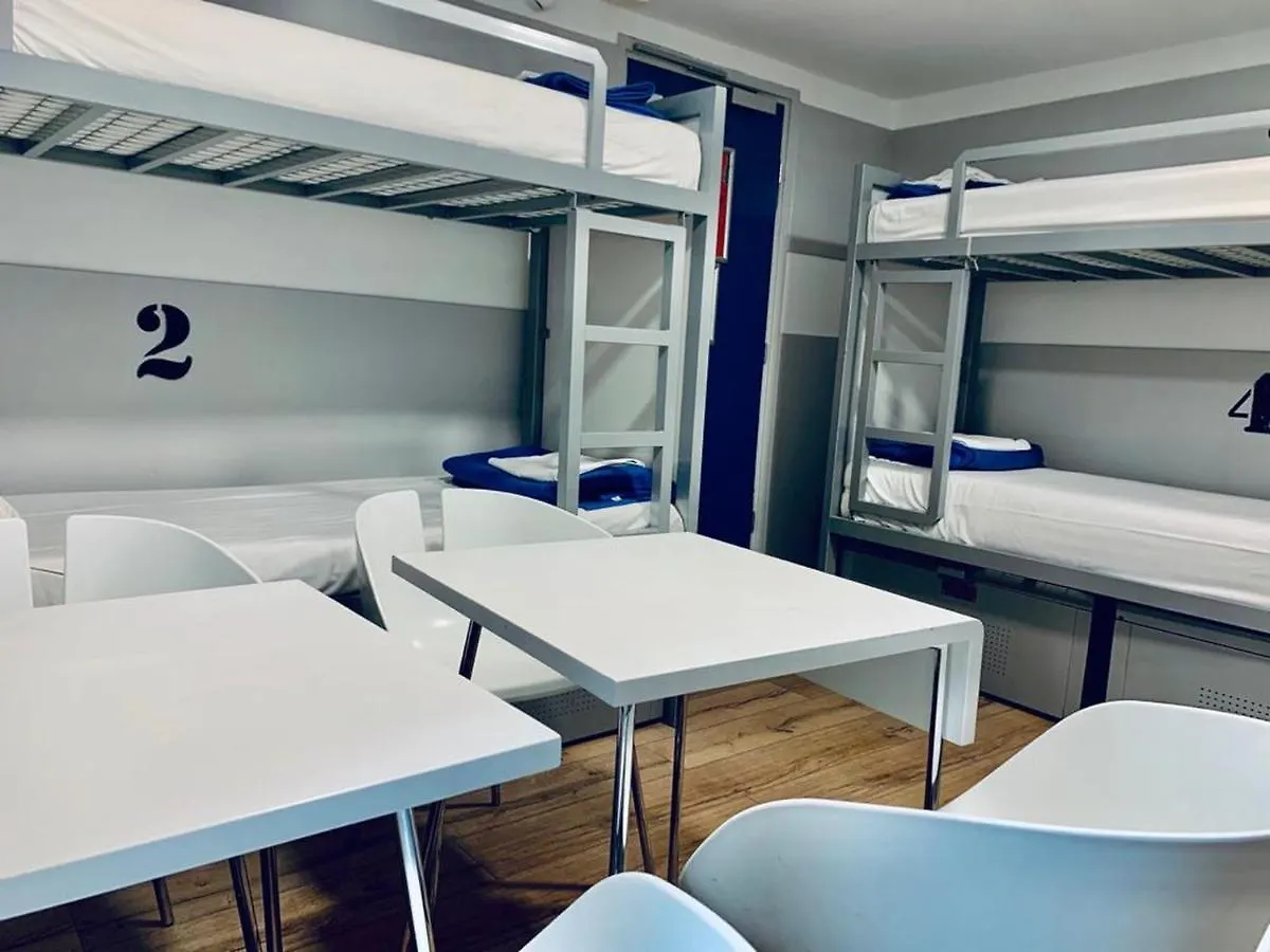 The White Tulip Hostel Amsterdam