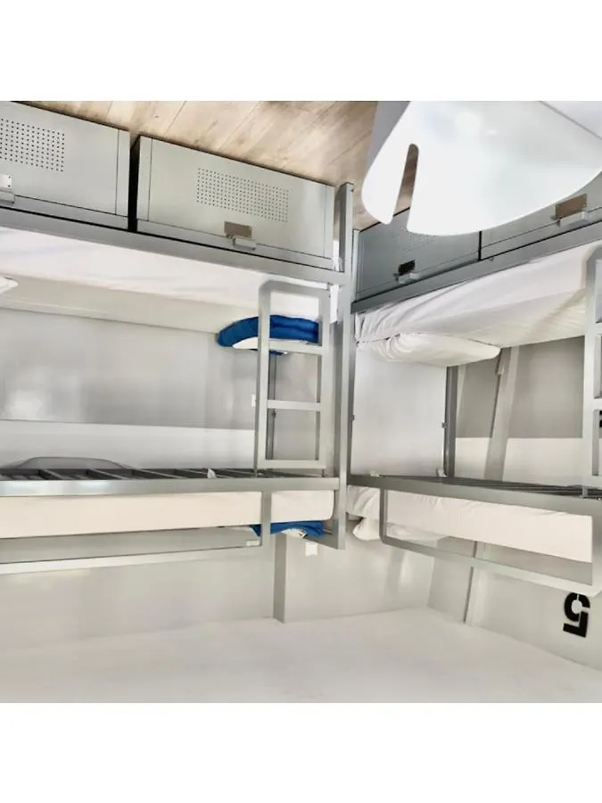 The White Tulip Hostel Amsterdam Nederland